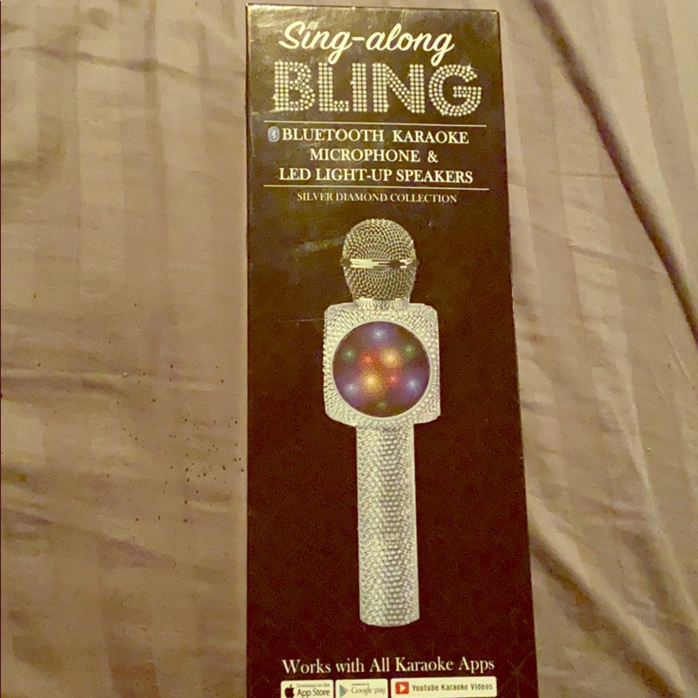 Bluetooth karaoke microphone with led lights